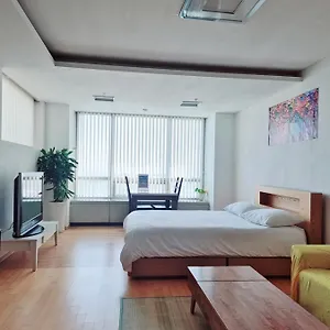 Cozy - Experience Like Comfort Apartment Incheon